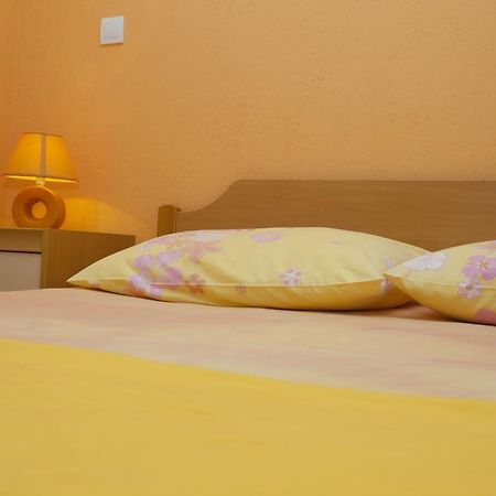 Apartments Makarska Eksteriør bilde